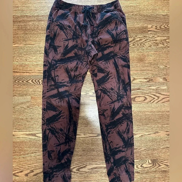 Rue21 Men’s Brown Black Abstract Print Jogger Pants Size 29 - Picture 2 of 7